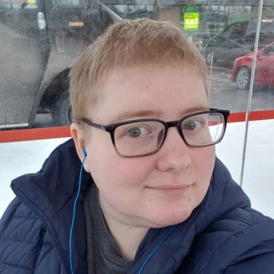 Noah | he/him | nb butch lesbian | 28 | tme | abstract artist | writer | library enthusiast 
💖engaged to @Thatmomtherjeff💖 https://t.co/SqbQ0K6LGf