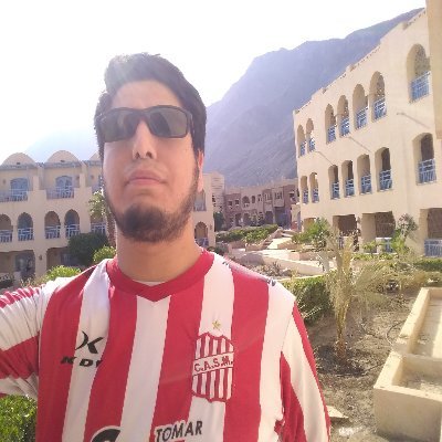 LucasGNunez's profile picture. Fanático de San Martín. Iniciador de aplausos, ex defensor central barrial.