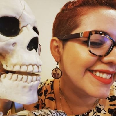 early modern literature; digital humanities; book history; pop culture. Editor of @sharporgnews. Opinions are mine. she/her/hers @andiesilva@mstdn.social