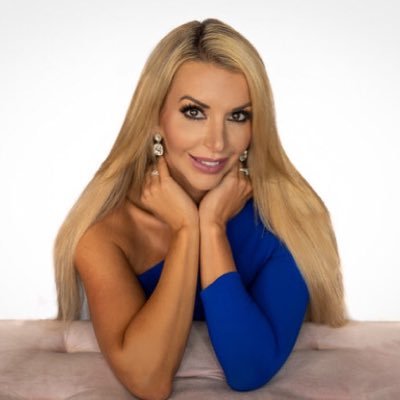 kristin_maples's profile picture. Wife, Mother, Business Owner and Christ Follower