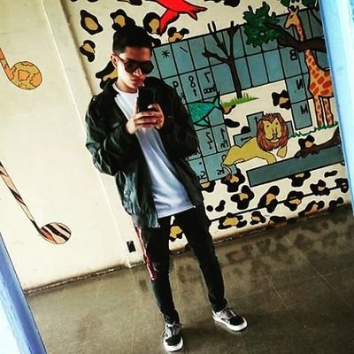 sflc4343's profile picture. ❤🤞