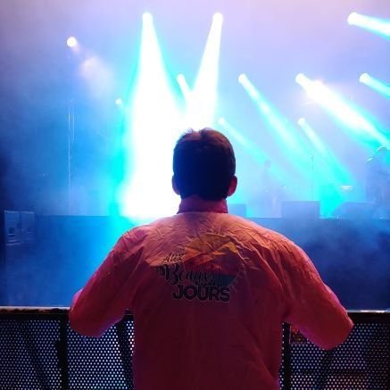 RomainAndr7's profile picture. 🇫🇷27'  (sport in general, anime, manga)                                                                           
Son of the Sun 🌄