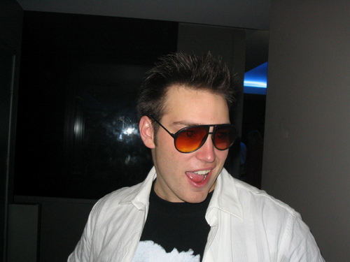 AnthonyMacvean's profile picture. If you don't like something, change it. If you can't change it, change your attitude.