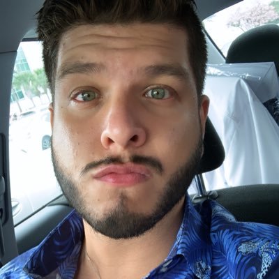 Nnazir93's profile picture. 4th year medical student! World Traveller! 45 countries and counting ✌️✈️!