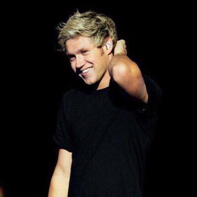 When I RT your tweets, it will be on Niall’s TL💕