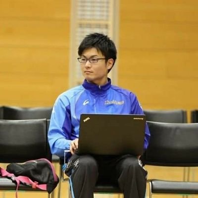 バレーボールアナリスト・解説者
分析ソフト「VolleyStation」翻訳監修

壁井ユカコさん『2.43　清陰高校男子バレー部　春高編』『2.43　清陰高校男子バレー部　next 4years』（集英社）監修