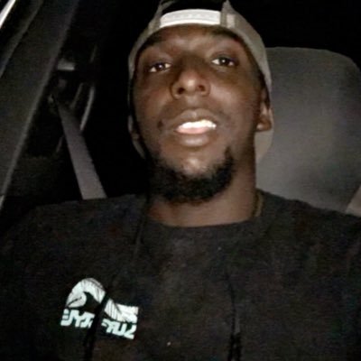 Like my 7th dang twitter bc Someone really likes hacking me. Father of 2 break their hearts and i will shoot 🤷🏾♂️ Ex-Army/Single/FedUpHonestly