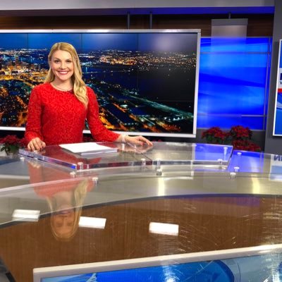 Alyssa_Toomey's profile picture. Storyteller. Writer. Former newsie. Currently @EdelmanPR.

Views are mine and not those of my employer.