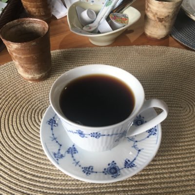 tsutsukaikai's profile picture. 
