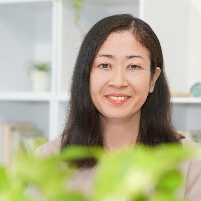 現実逃避から自己受容へ【東京】心理セラピスト 紗籐ちかこさんのプロフィール画像