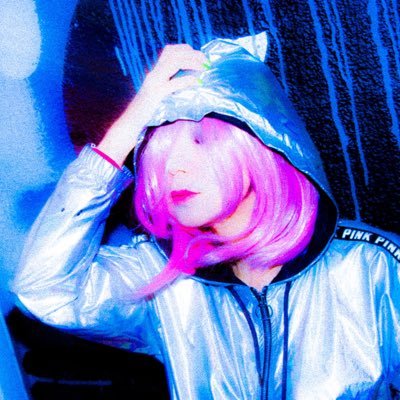 Bassist Yayoi’s solo music unit. Post-punk. https://t.co/uu32eKQEMY 芸術 ポストパンク 音楽