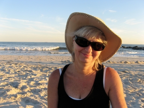 feisty_one11's profile picture. 