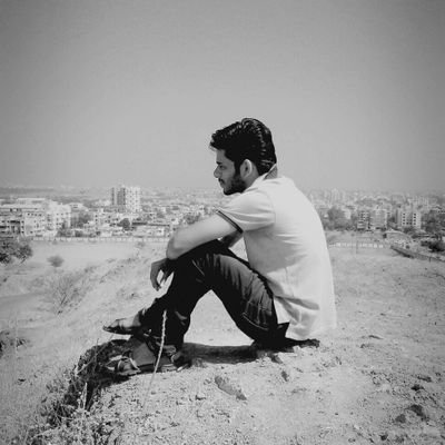 vedant_pande's profile picture. Learner and a Curious person.