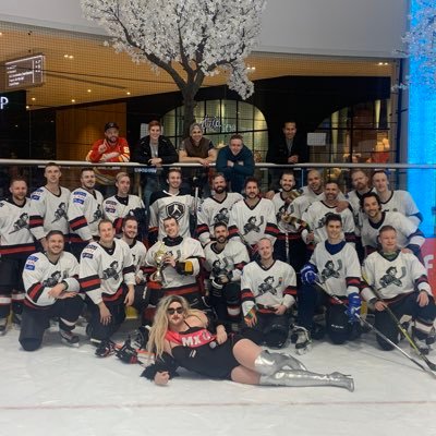 Calgary's first LGTBQ inclusive hockey teams. We play in the WHCL @WinSportCanada. Proud supporter of @YouCanPlayTeam. Follow us on Instagram @calgarypioneers