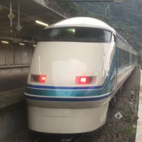 ホームタウン特別急行 (@fskaaoescseklma) 's Twitter Profile