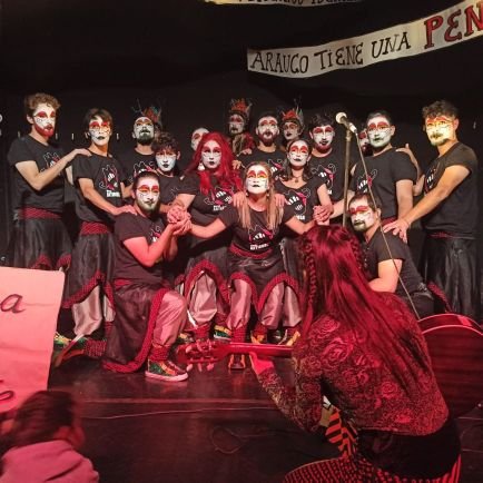 Murga chilena estilo uruguayo
Humor/ folclore / crítica / arte/
CARNAVAL ! 🎭🎶🃏