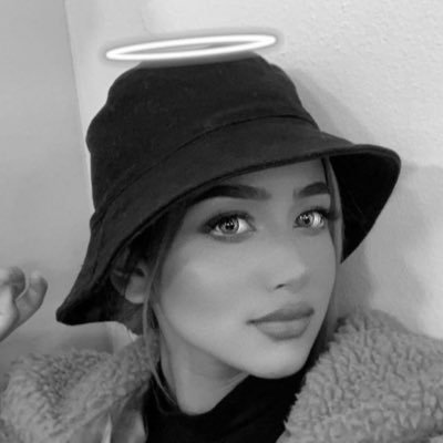 JnOsHa's profile picture. 