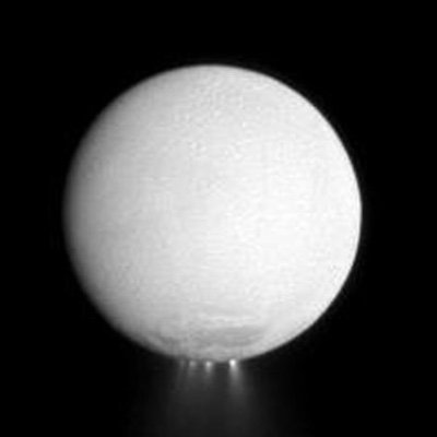 Enceladus is a Saturnian satellite, which may have an ocean. We grow plants with water simulating chemical composition of Enceladus' ocean.(Daigo Shoji, JAXA)