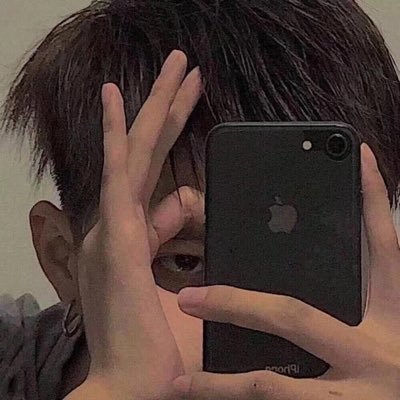 Borliy_'s profile picture. 