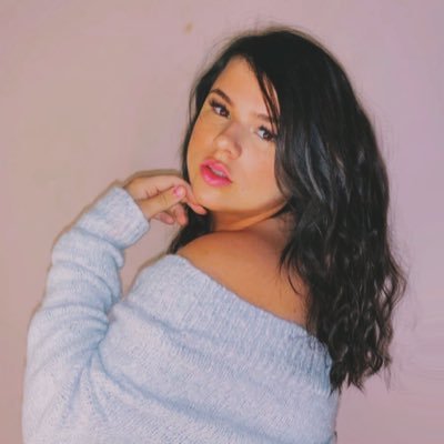 Twitter wouldn’t let me in my old acc so here’s my new one!!