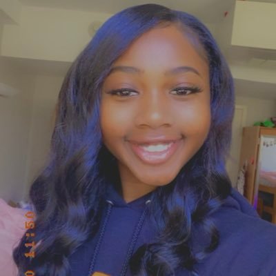 Curator of: @theblckgrlarcvs 🤎|#Famu23| IG: @_amiya_a | 813🌴850 | Writer ✒️ @journey_mag Multimedia Journalist 👩🏾‍💻| The Orange Room on YT 🍊✨