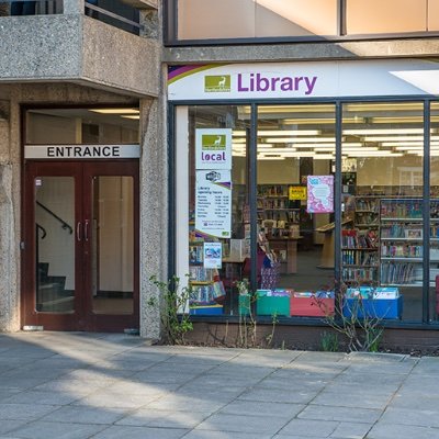 A friendly, neighbourhood library run by a group of dedicated volunteers from the local community.