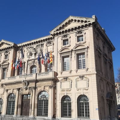 Nous sommes un groupe d'ex dynamiteurs du système des Bouches du Rhône qui reprennent du service pour le renouveau de Marseille et du 13.
