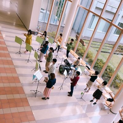 石川県立大学吹奏楽部の公式Twitterです🎷💕 日々の活動やミニコンサートの情報などを発信していきます。新メンバー大募集中！！楽器初心者の方もぜひお越しください😊✨詳細や質問はお気軽にDMへ✉️【活動日】毎週火曜/木曜 18:00～