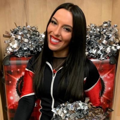 🏈Ottawa Redblacks Cheerleader 📚B.Ed. Primary/Junior FLS 🎓Hon. BA in Second Language Teaching 🇨🇦University of Ottawa