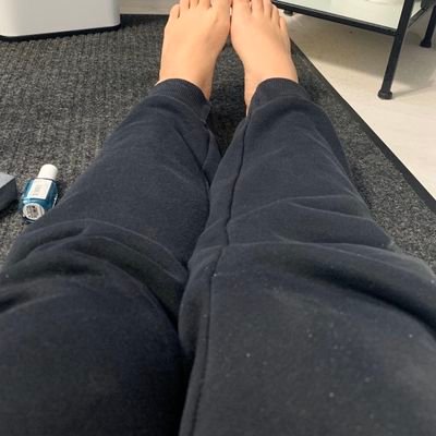 Selling feet or any pictures or videos of your request. DM me and we can talk prices and what you want. 

DM ME FIRST IF YOU ARE LOOKING TO BUY