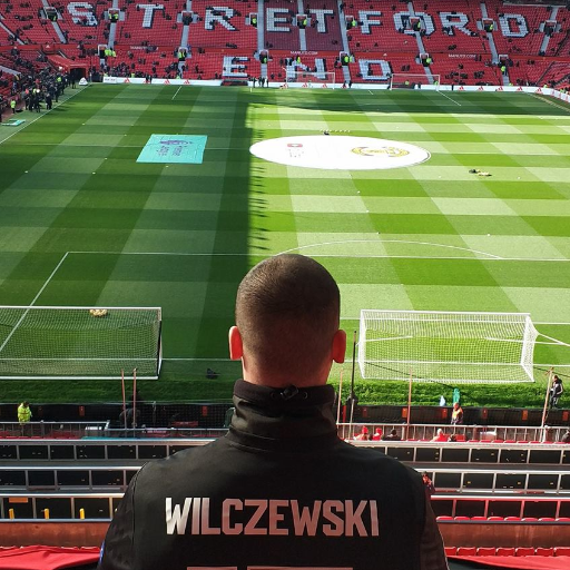 Kibic Manchesteru United. Uwielbiam lotnictwo wojskowe.  Motorsport i simracing. #ForzaFerrari. PR i marketing. Lubię strzelać i pobawić się czymś ostrym.