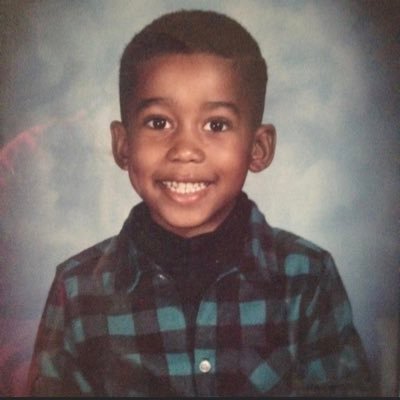 B_eZ508's profile picture. peace & love & anarchy &