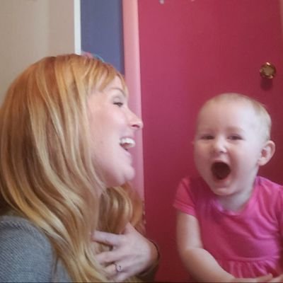 Wife, Mother, Teacher, Runner.
Loves Jesus and Rock&Roll. Fitness and cake.