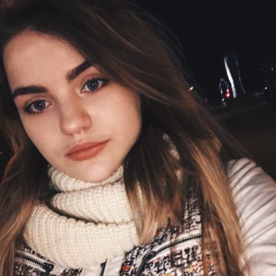 kate_foros's profile picture. 