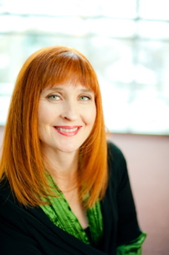 MelouMusic's profile picture. I'm in THREE REDS, https://t.co/Nx5NRZjTnb  Singer-Songwriter, Pianist, Music  Therapist, Presenter, Member of Tabernacle Choir at Temple Square-First Sop.