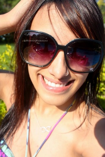 É Maniaca pela Monica Aires, então siga(:
since: 19.11.10 Oficial desde: 19.11.10! Reconhecido, e seguido pela @MonicaAires_
donas: @brendabp_ e @Michellyq