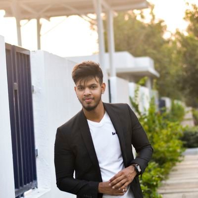 live the moment ..
be the sun and shower the shine