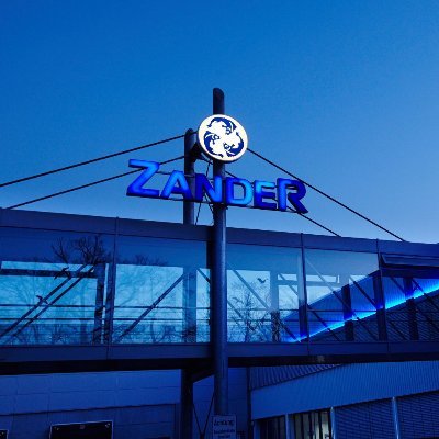 Wir helfen unseren Kunden jeden Tag Zeit zu sparen und die Versprechen an Ihre Kunden zu erfüllen.
Persönlich. Digital. Innovativ.