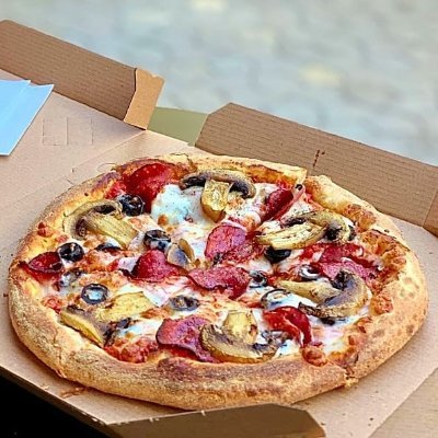 Pizza din aluat fermentat 9 zile, livram 60 minute sau pizza gratis