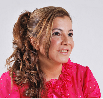 Cantora gospel, nascida no Pará, atualmente morando em Fortaleza-CE. Lançando mais um CD: Vai Ser Bom.