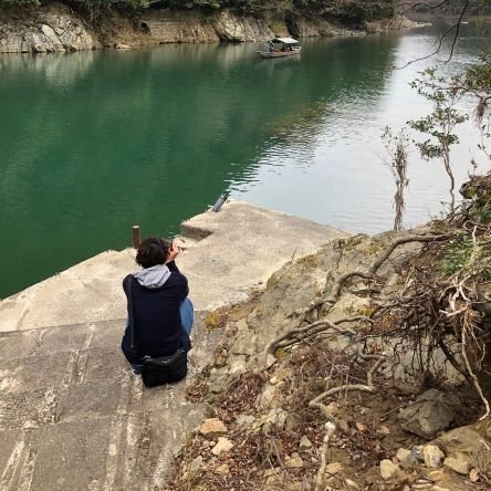 StudyBC4004's profile picture. 情報系院生。
レールに乗りつづけ気がつけばスキル無し院生に😨。
学びの記録、価値観の変化を毎日ツイートします！💪
・趣味は、活字を食べること（読書）📕、プログラミング💻、哲学。
目標︰Web系企業就職→教育者。
人生に幅広い選択肢を、生涯勉強の精神を忘れずに。