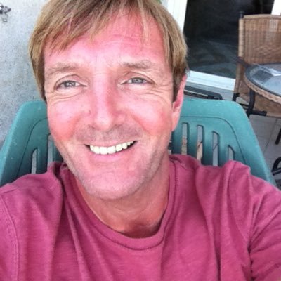 Networking Professional with a international outlook.I believe in a just equal society where its a moral right to look after the less fortunate