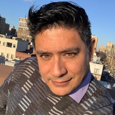 peruchonyc's profile picture. Born in Peru, live in Usa New York, I consider myself to be a Citizen from the world. I love people and dogs.