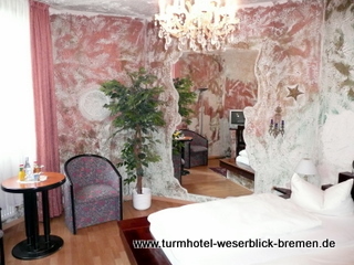 Bremer Hotels bucht man unter http://t.co/dbUClZw7TS online direkt beim Hotel.
Telefon 0421/790300