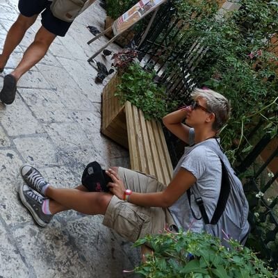 StellaXatz's profile picture. Political Scientist