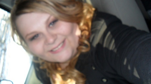 LaceyLinette's profile picture. 20-something. Married. Dogs Clash and Wrigley. Love cubs baseball, theatre, social media, movies, tv, makeup, music and singing! instagram @laceywrigleyclash