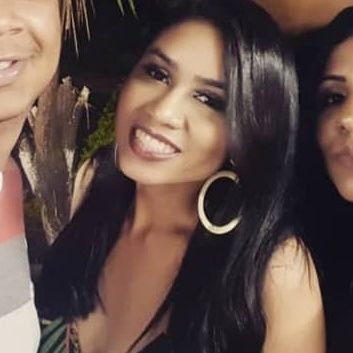 AnaCapuchoo's profile picture. 