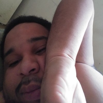 Yo just here to kill time maybe fine cool people's to chat with hopefully hangout one day