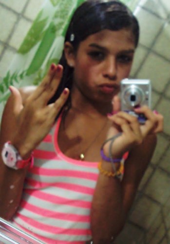 ϟ Hip Hop e Paz Amor e Mta Treta ! Truta CuzãaoO :O .http://t.co/FR967zBOB3