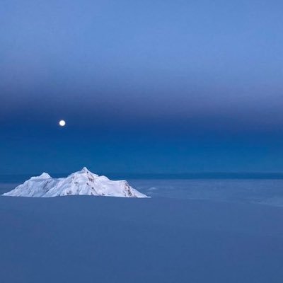 ChrisRe43862970's profile picture. my baby drinks leftovers in the morning